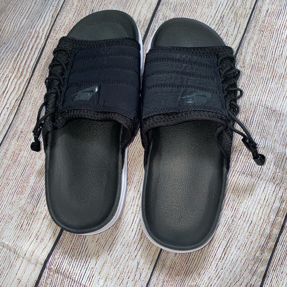 NIKE Slide Sandals
